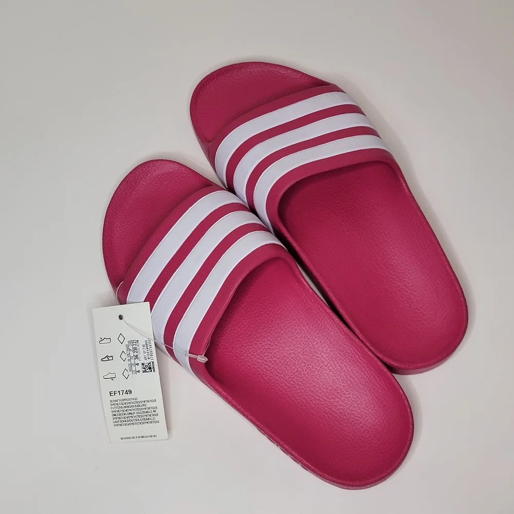 ADIDAS | Adilette Aqua K Pink slides girls Size 1K